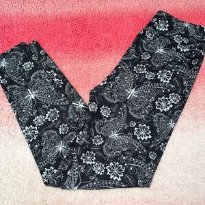 Womans LuLaRoe  leggings One size